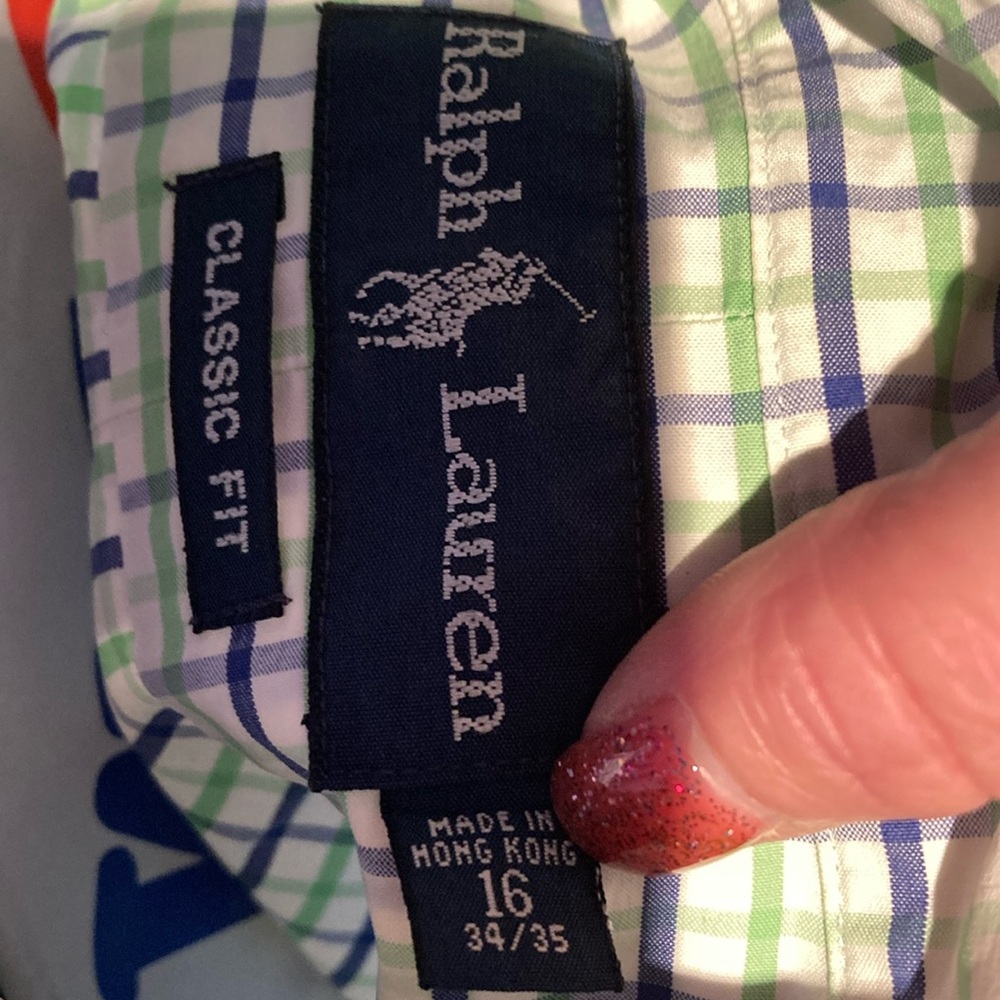 Beautiful Ralph Lauren collared shirt